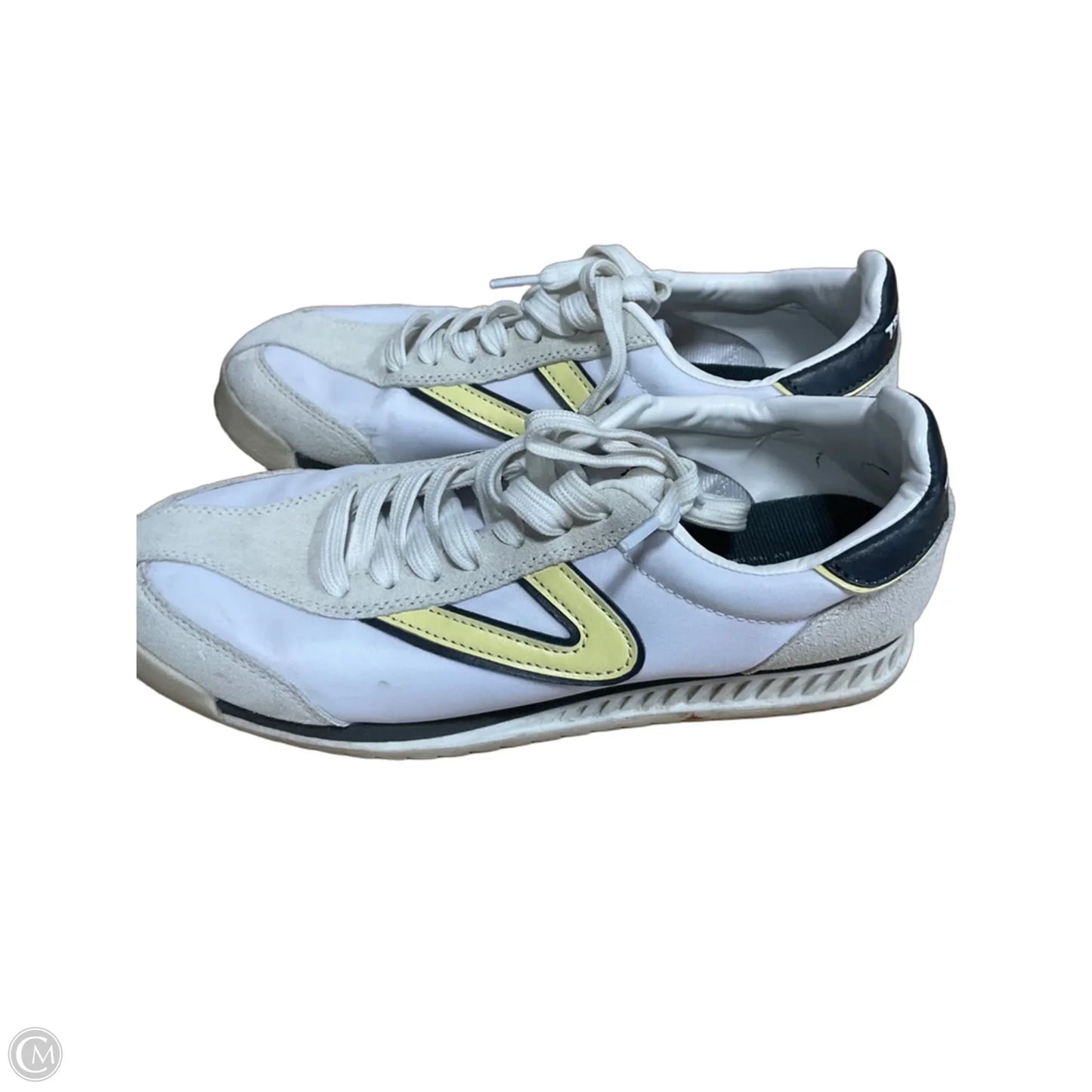 Shoes Sneakers By Tretorn In White, Size: 7.5