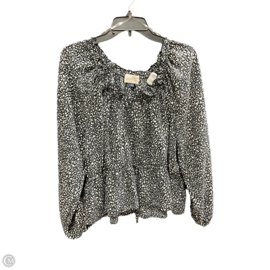 Top Long Sleeve By Universal Thread In Black & White, Size: L