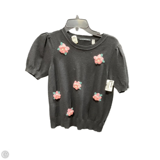 Top Short Sleeve By Tahari In Black, Size: M