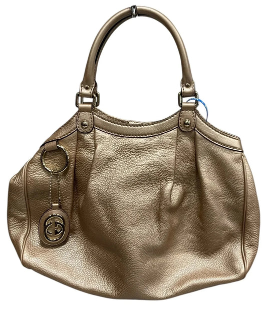 Handbag Luxury Designer By Gucci, Size: Medium