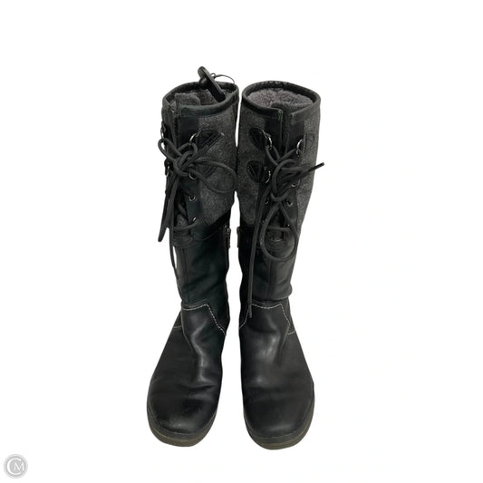 Boots Designer By Ugg In Grey, Size: 8