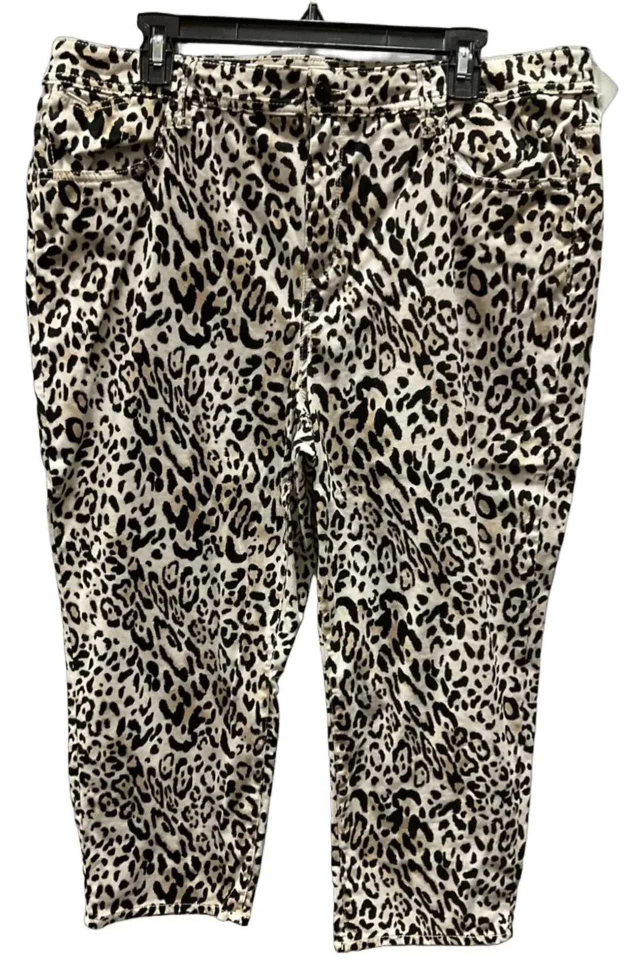 Pants Cropped By Chicos In Animal Print, Size: 16