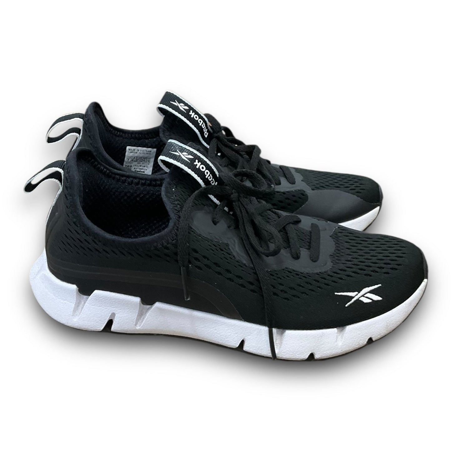 Shoes Athletic By Reebok In Black, Size: 7