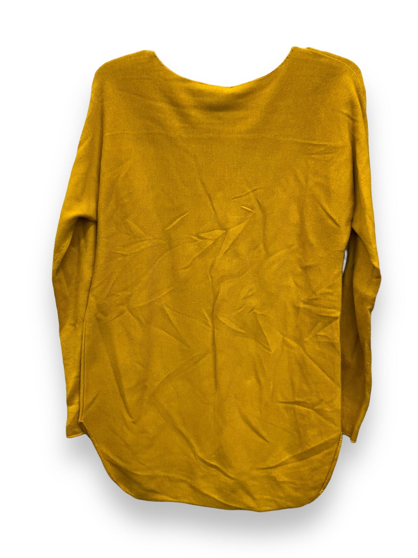 Yellow Top Long Sleeve Inc, Size M