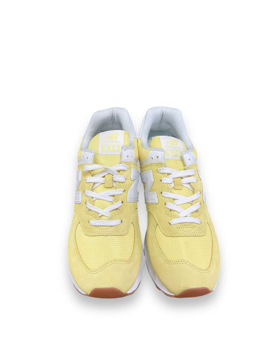 Shoes Sneakers By New Balance In White & Yellow, Size: 12