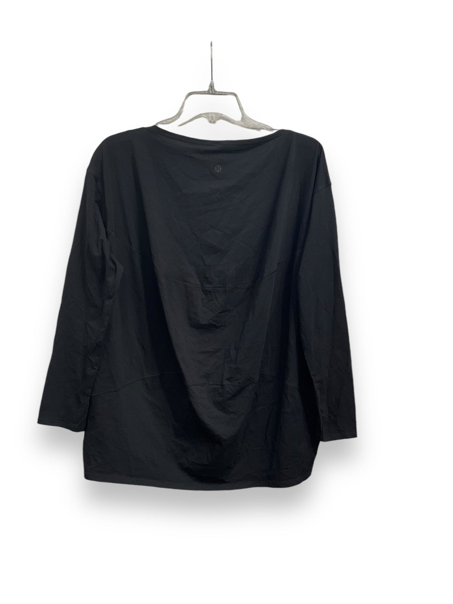 Athletic Top Long Sleeve Collar By Lululemon In Black, Size: M