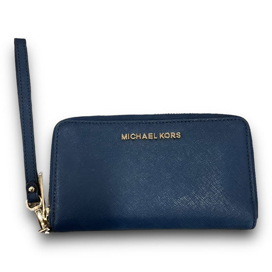 Wallet Designer By Michael Kors  Size: Medium