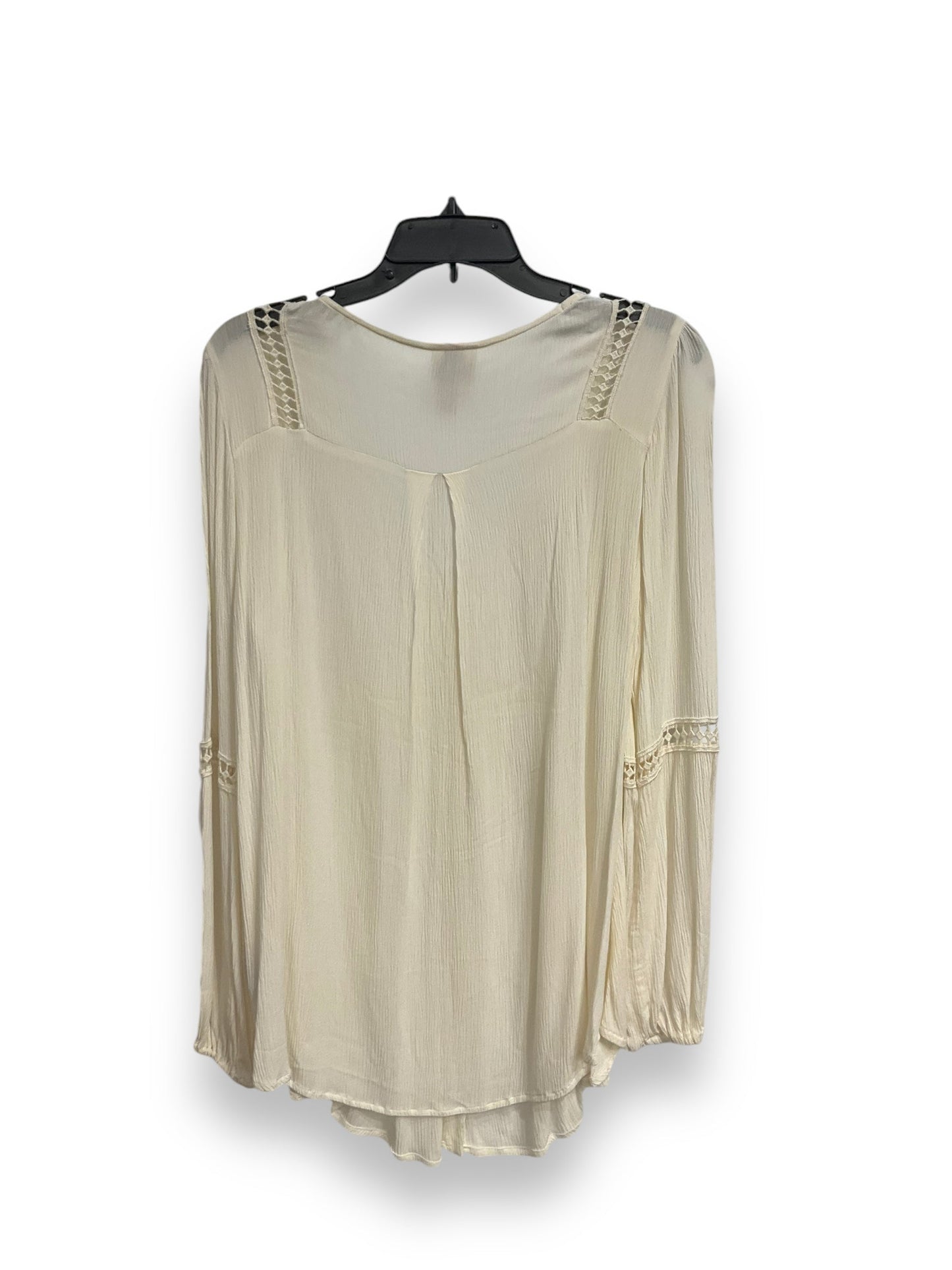 Top Long Sleeve By Knox Rose In Cream, Size: M