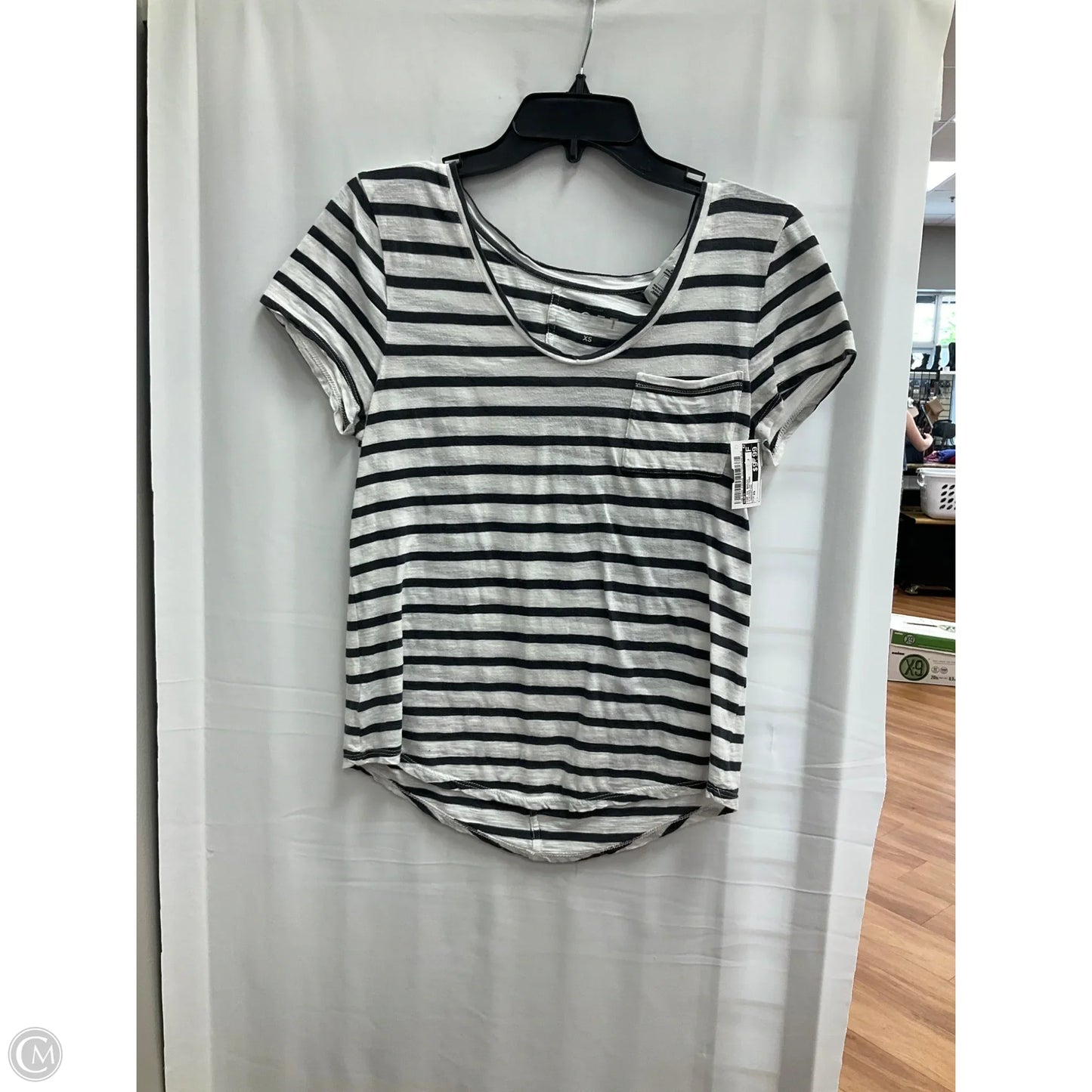 Top Short Sleeve Basic By Loft In Striped Pattern, Size: Xs