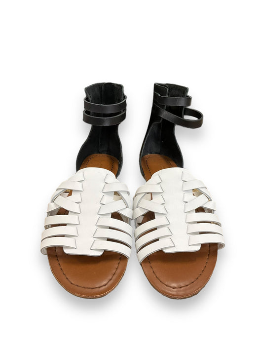 Sandals Flats By Jessica Simpson In Black & White, Size: 6