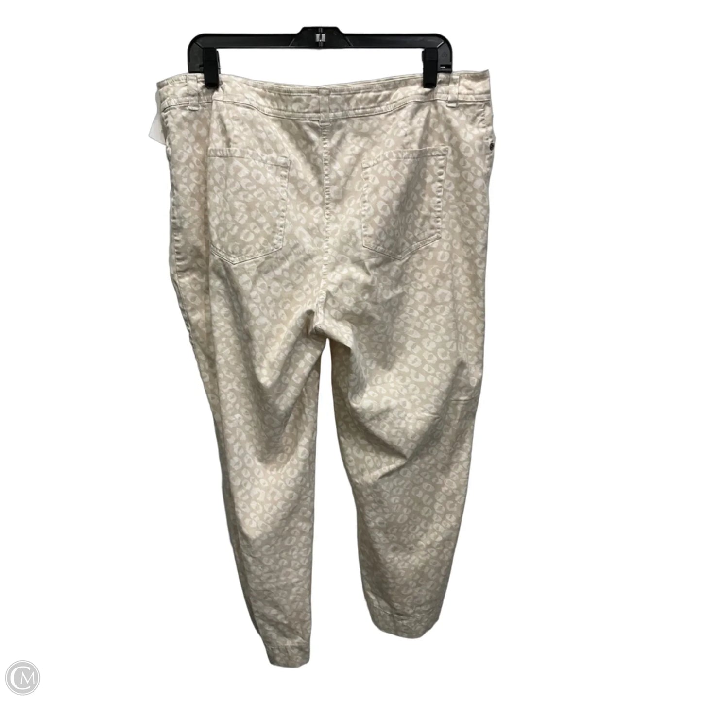 Pants Cropped By Chicos In Tan, Size: 16