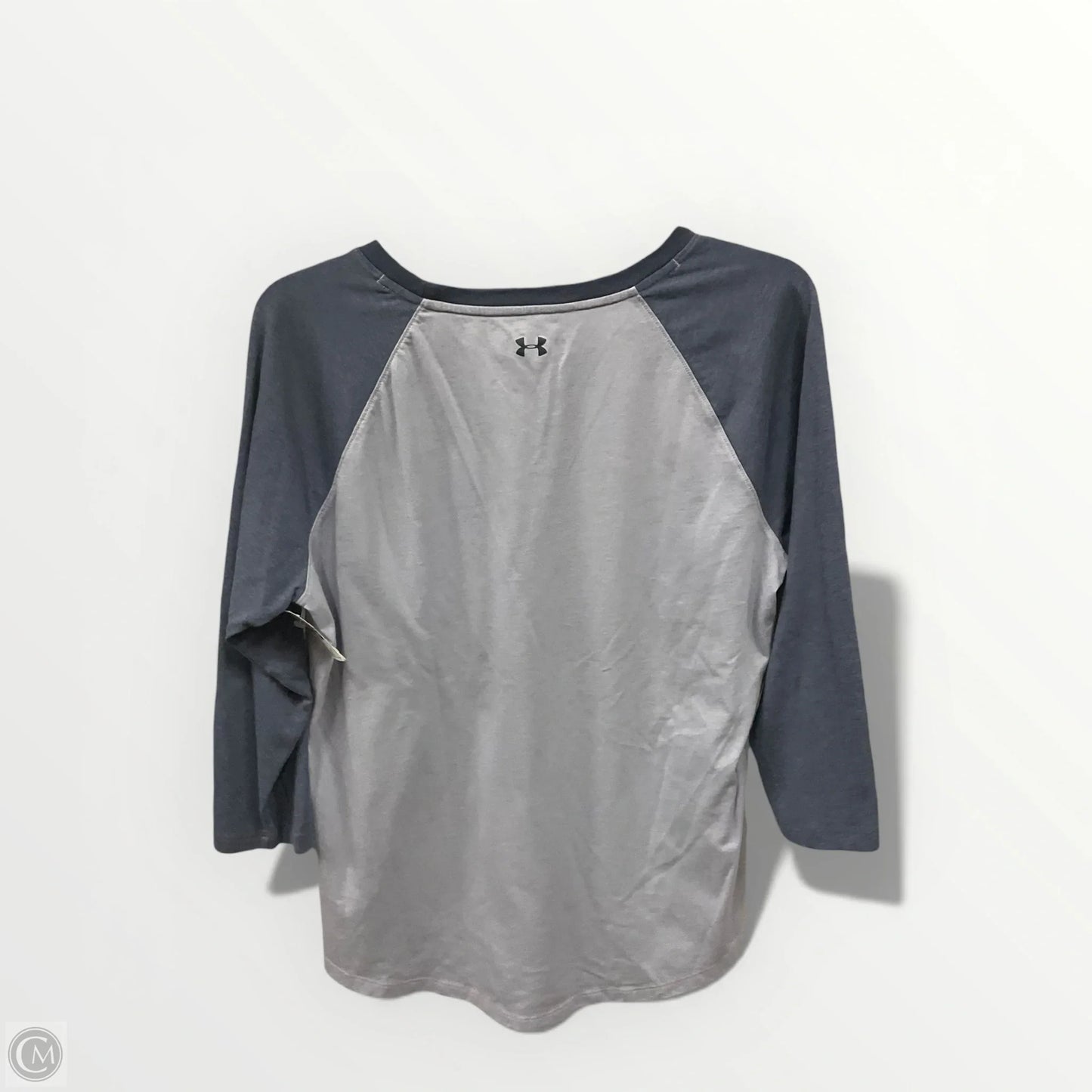 Athletic Top Long Sleeve Crewneck By Under Armour In Grey, Size: Xl