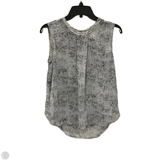 Top Sleeveless By Vince Camuto In Grey, Size: S