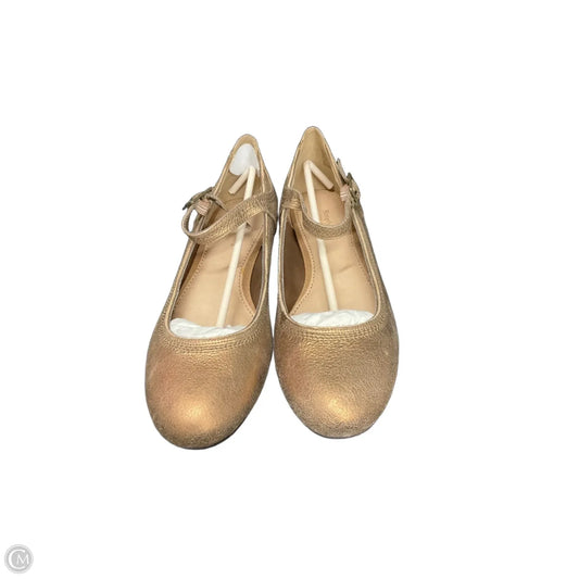 Shoes Flats By Simply Vera In Gold, Size: 9