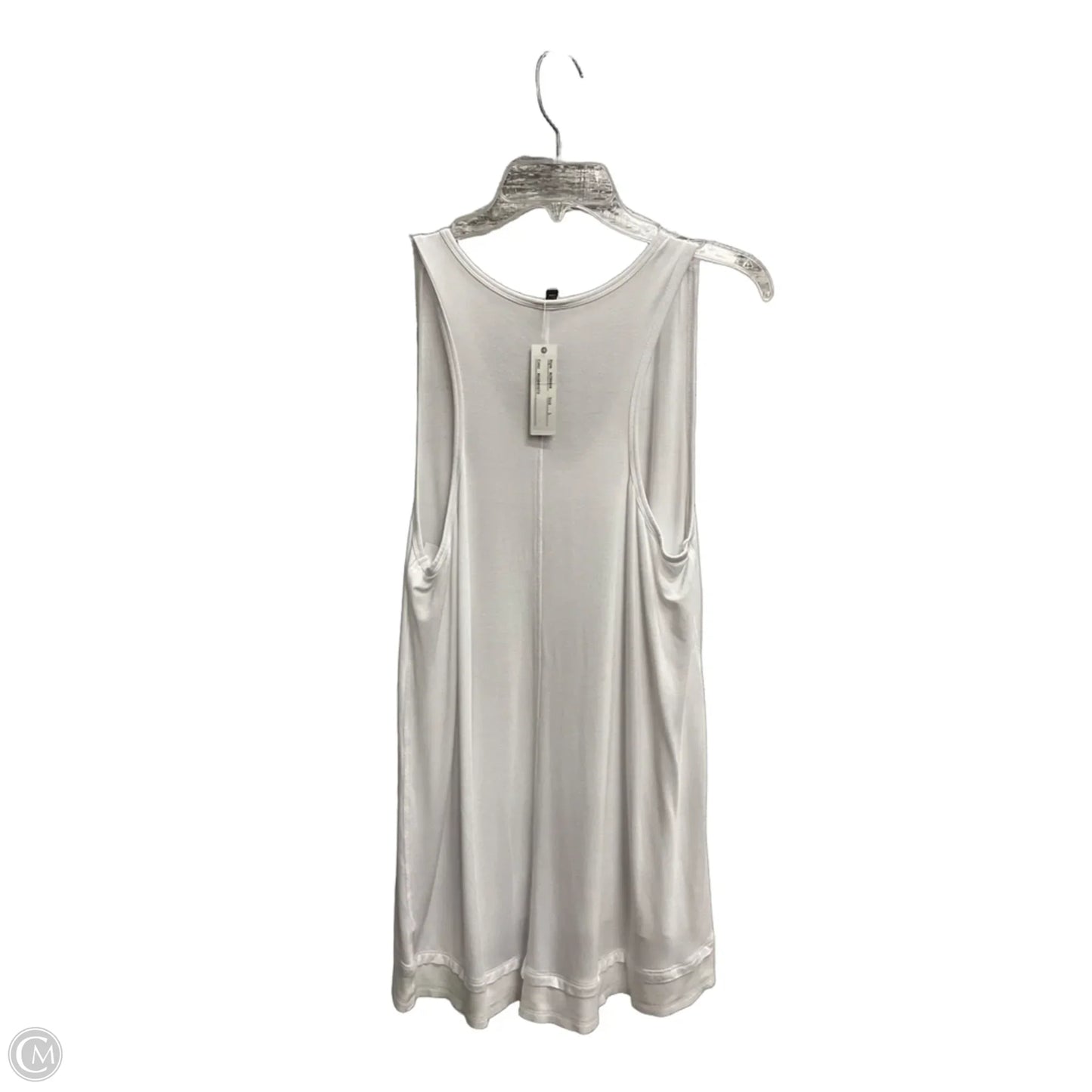 Top Sleeveless Basic By Cable And Gauge In White, Size: L