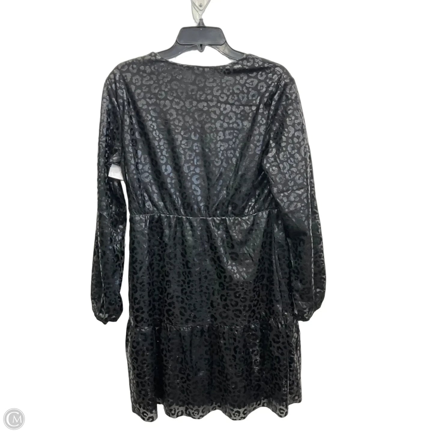 Dress Casual Short By Serra In Black, Size: M