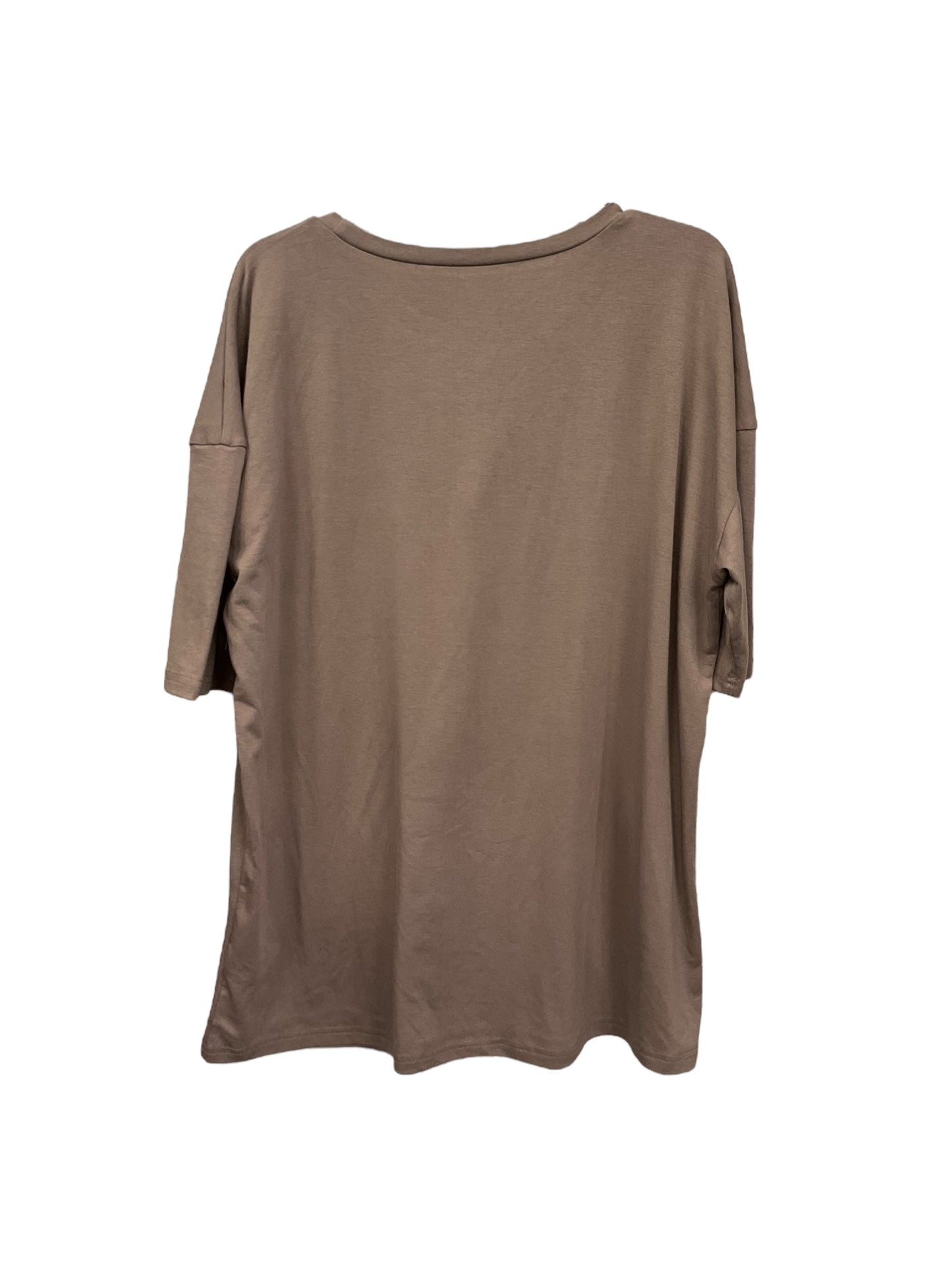 Top Short Sleeve Basic By Clothes Mentor  Size: 2x