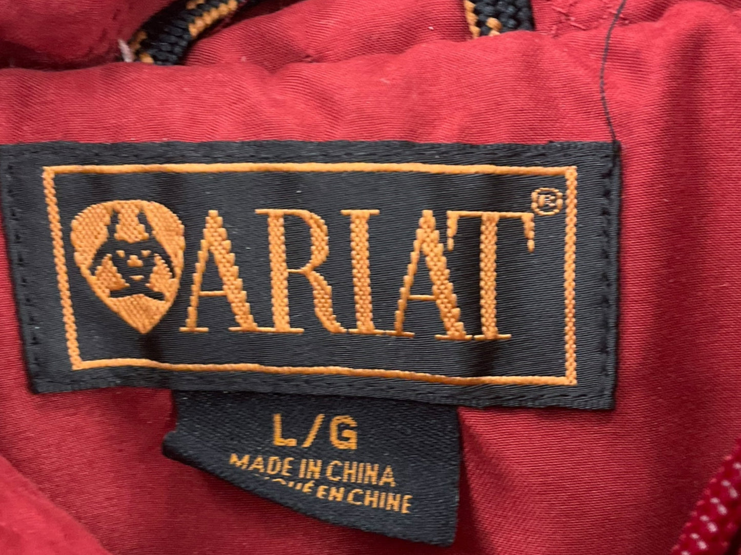 Red Jacket Puffer & Quilted Ariat, Size L