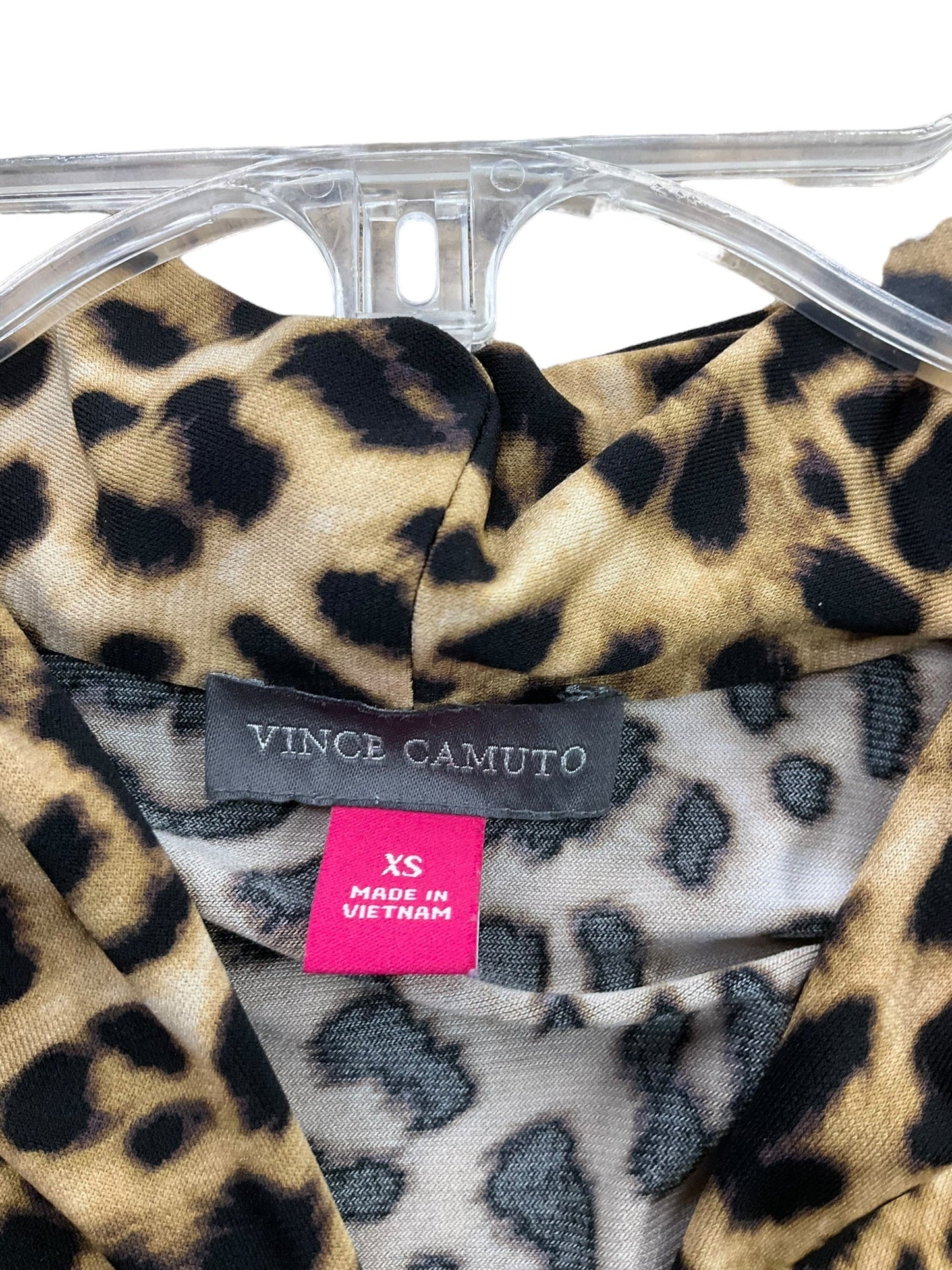 Top Sleeveless By Vince Camuto In Animal Print, Size: Xs