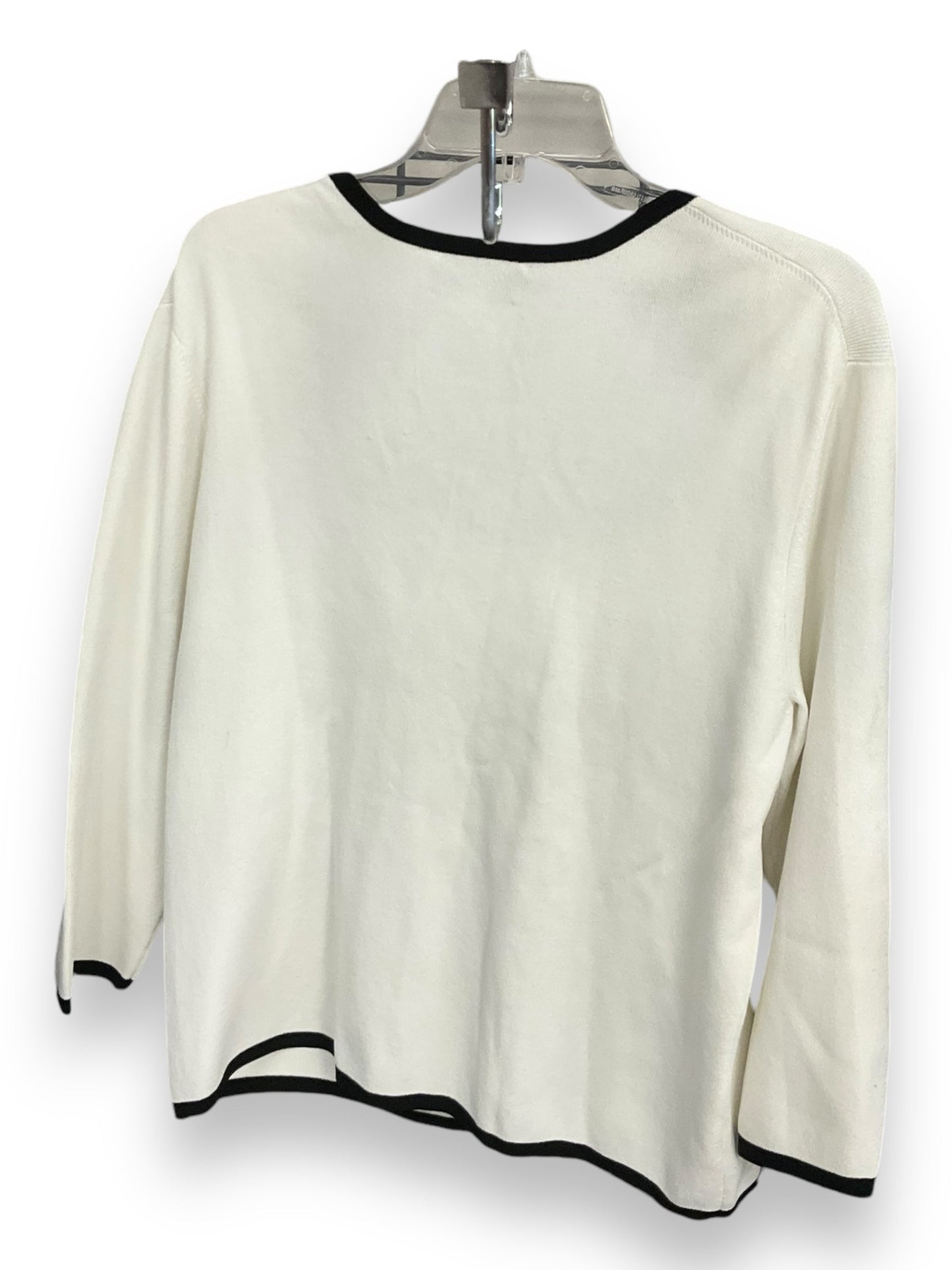 Top Long Sleeve Basic By Chicos In White, Size: Xl