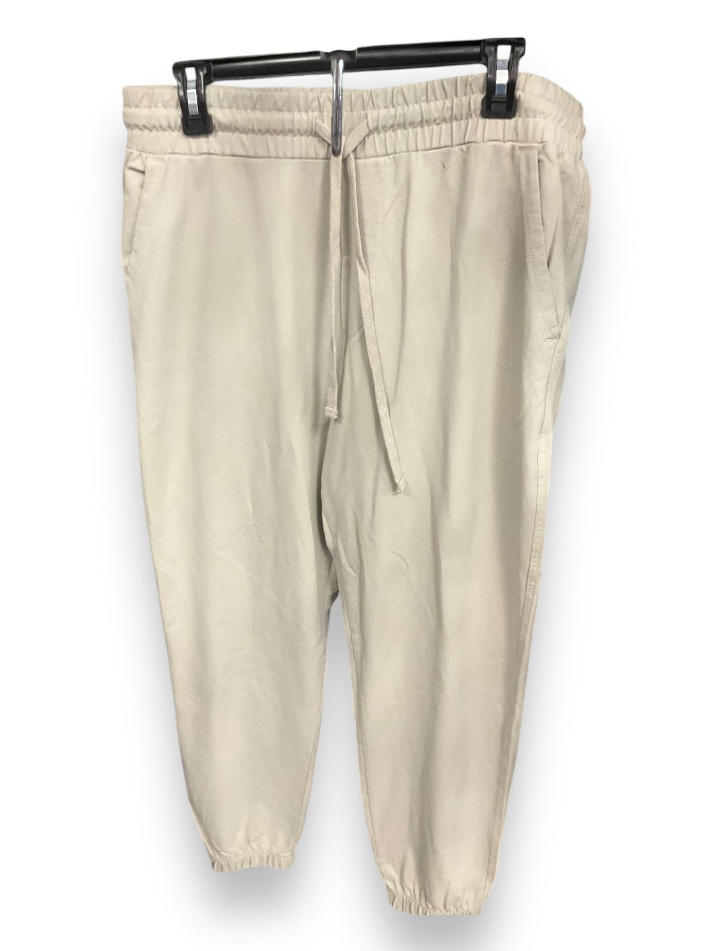 Athletic Pants By Eddie Bauer In Beige, Size: M