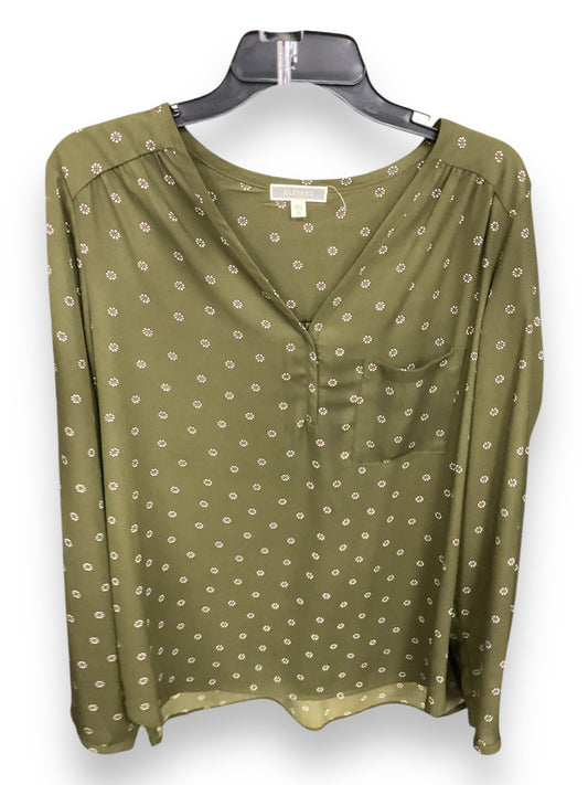 Top Long Sleeve By Pleione In Green, Size: Xl