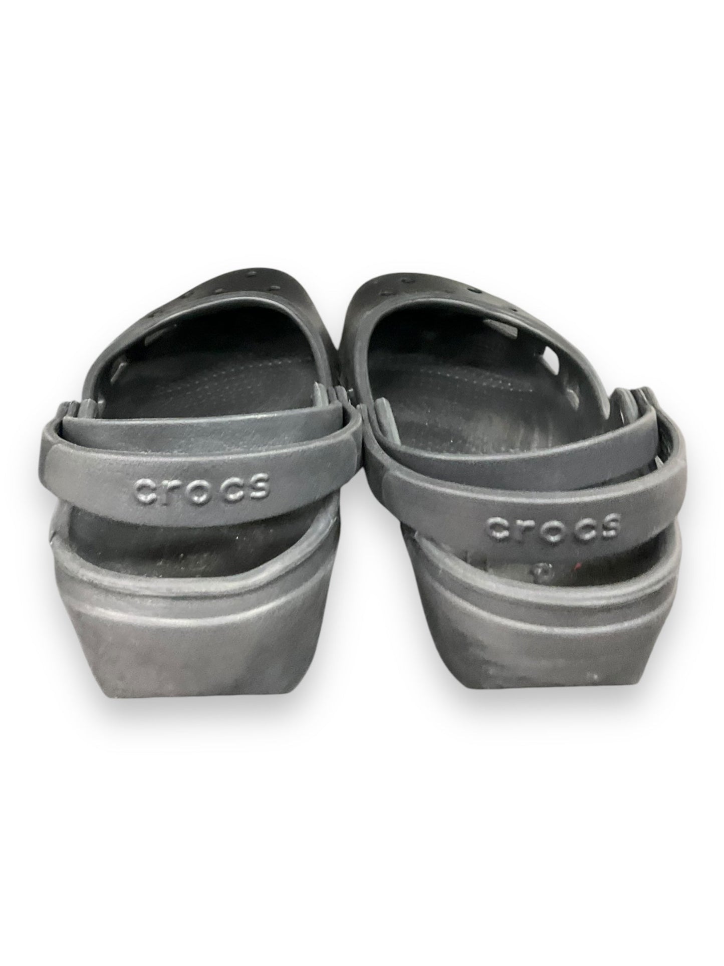 Sandals Sport By Crocs In Black, Size: 10