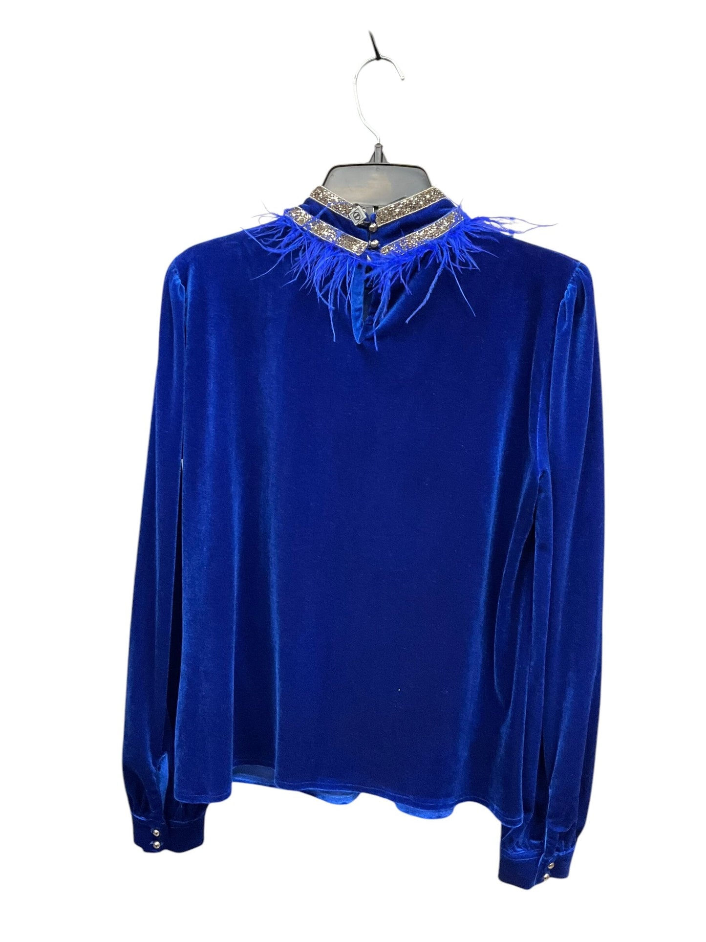 Top Long Sleeve By Cma  Size: L