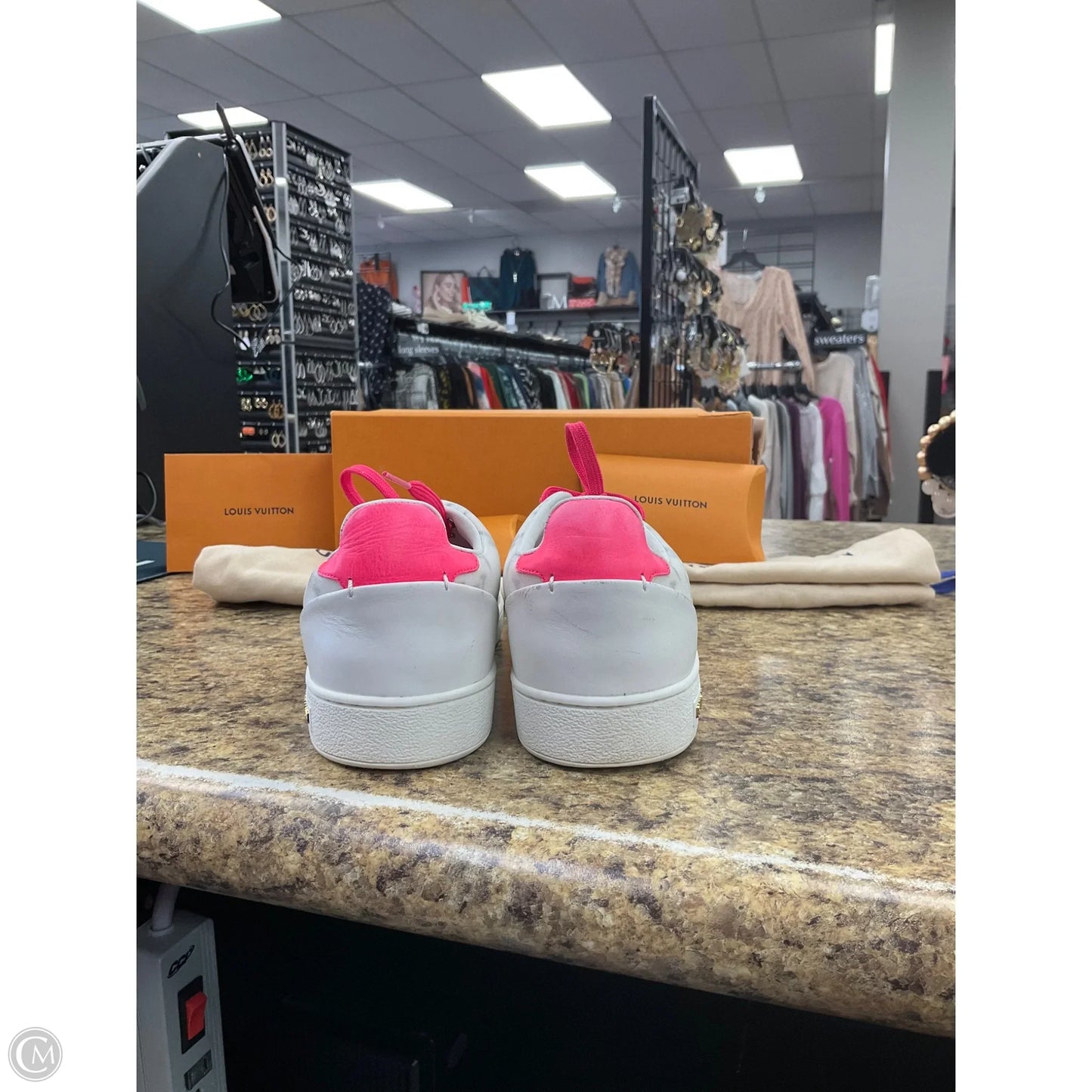 Shoes Luxury Designer By Louis Vuitton In Multi-colored, Size: 7