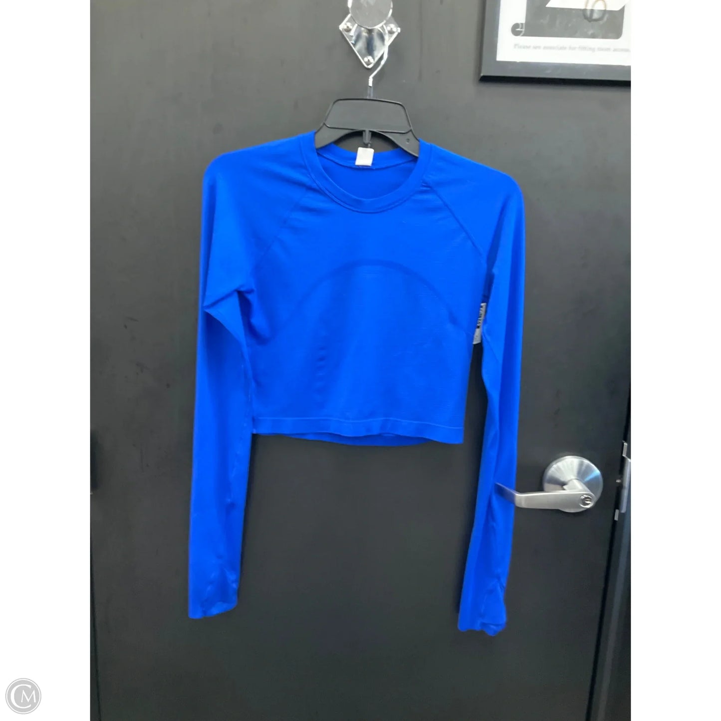 Athletic Top Long Sleeve Crewneck By Lululemon In Blue, Size: M