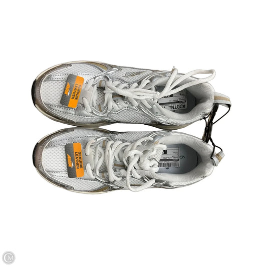 Shoes Athletic By Avia In Silver, Size: 6
