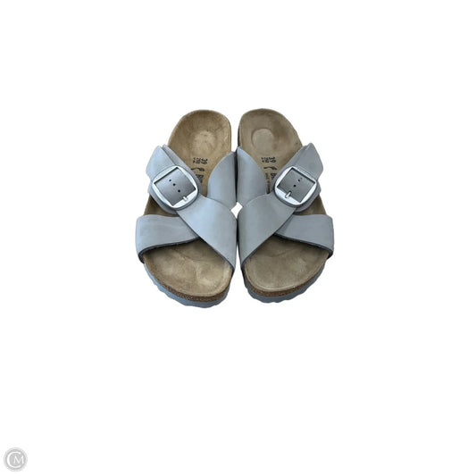 Sandals Flats By Birkenstock In Grey, Size: 8.5