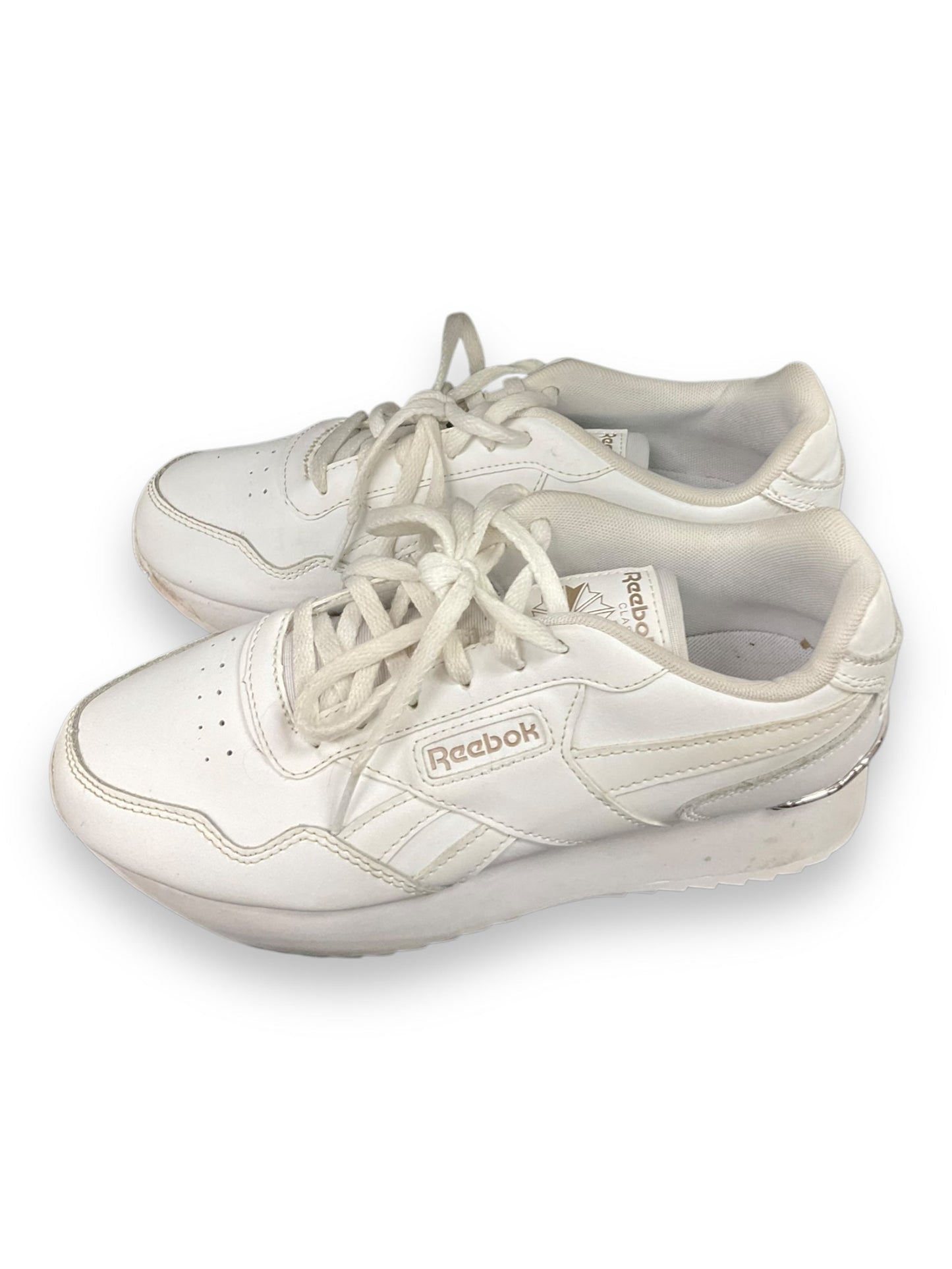 Shoes Athletic By Reebok In White, Size: 7.5