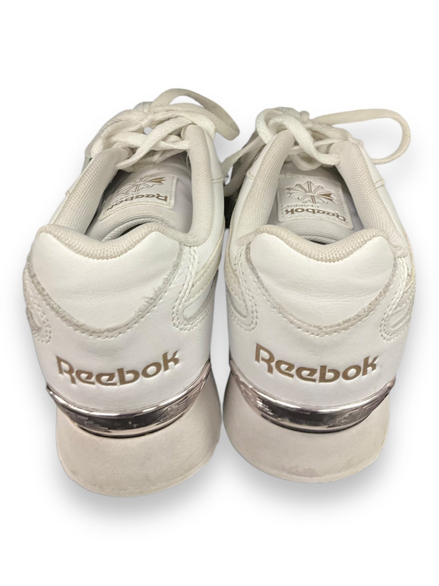 Shoes Athletic By Reebok In White, Size: 7.5