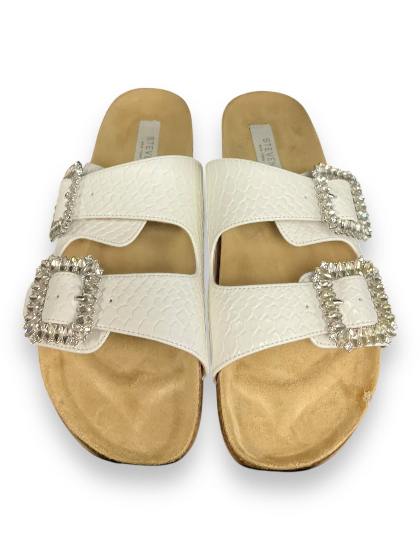 Sandals Flats By Clothes Mentor In Tan & White, Size: 9.5