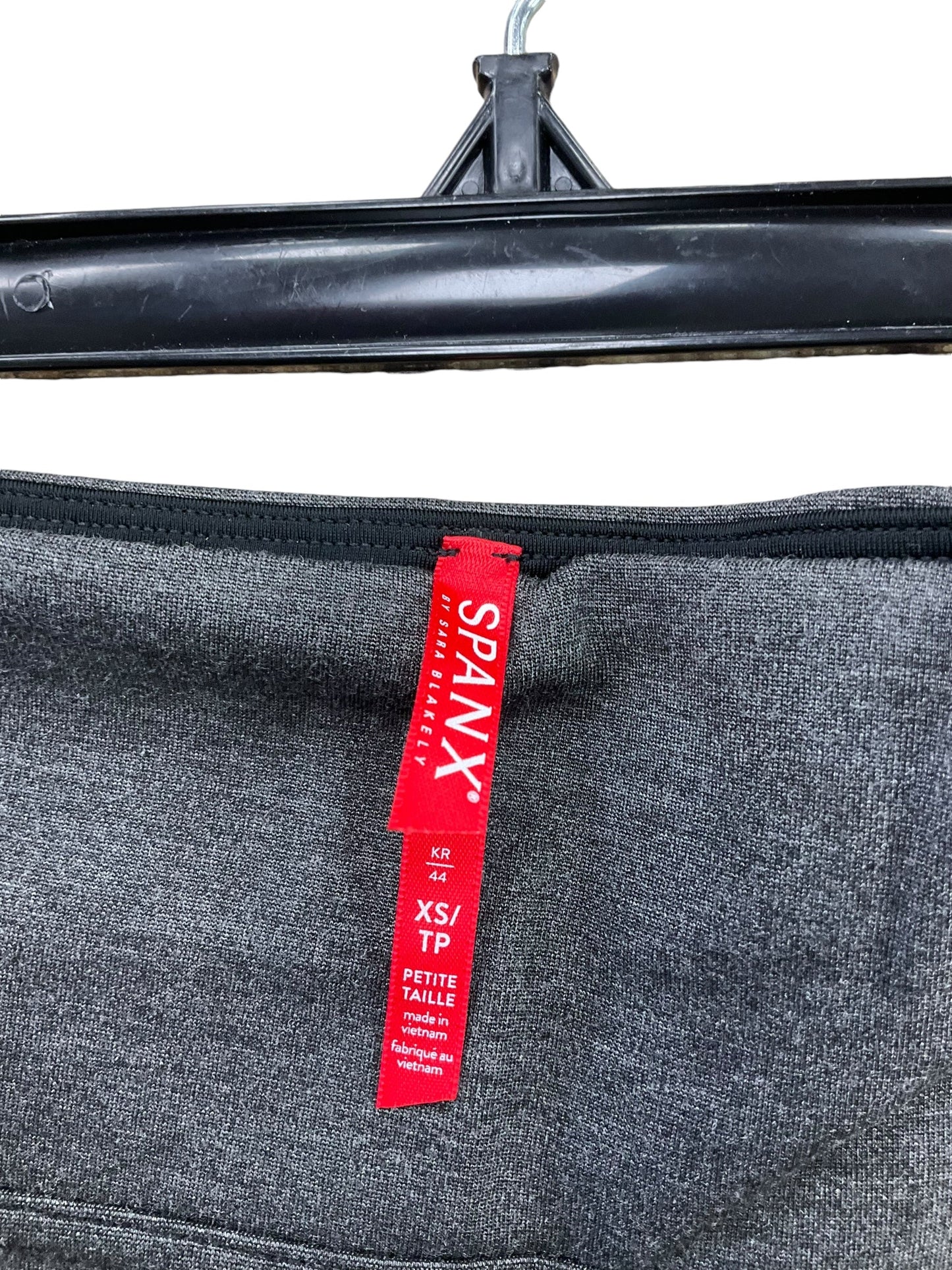 Athletic Leggings By Spanx In Grey, Size: Petite   Xs