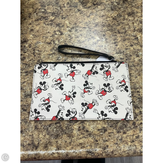 Wristlet By Clothes Mentor, Size: Small