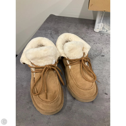 Shoes Designer By Ugg In Brown, Size: 9