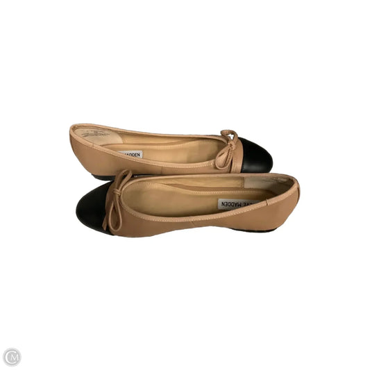Shoes Flats By Steve Madden In Tan, Size: 9