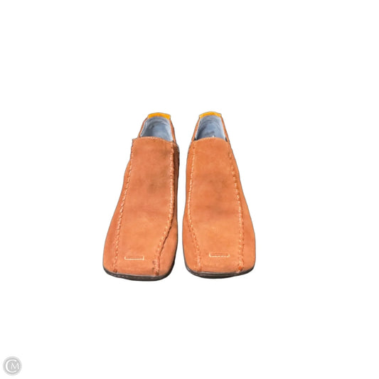 Boots Ankle Flats By Clarks In Brown, Size: 6.5