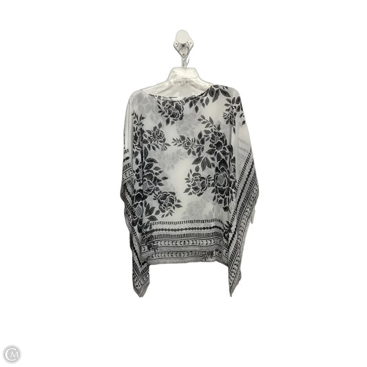 Top Short Sleeve By New York And Co In Black & White, Size: M