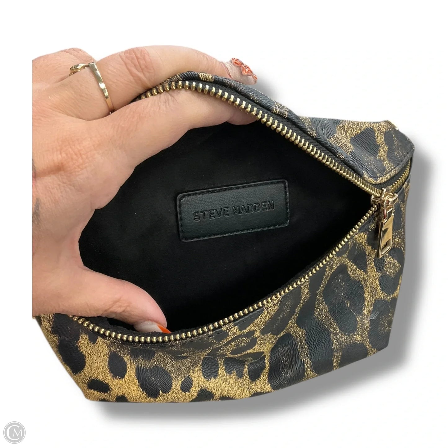 Belt Bag By Steve Madden, Size: Medium