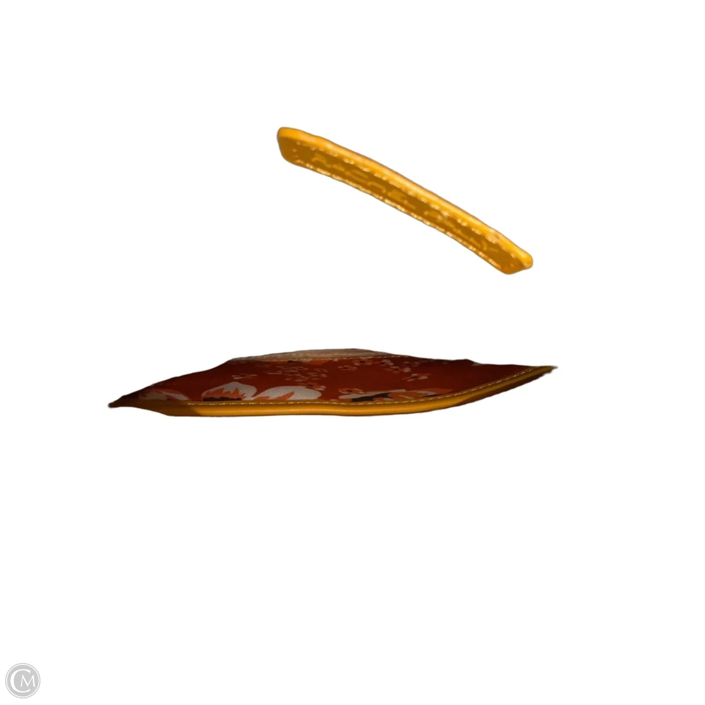 Clutch By Clothes Mentor, Size: Medium