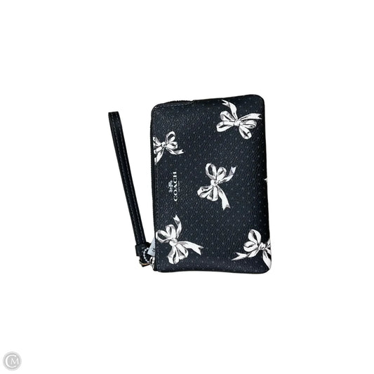 Wristlet Designer By Coach, Size: Small