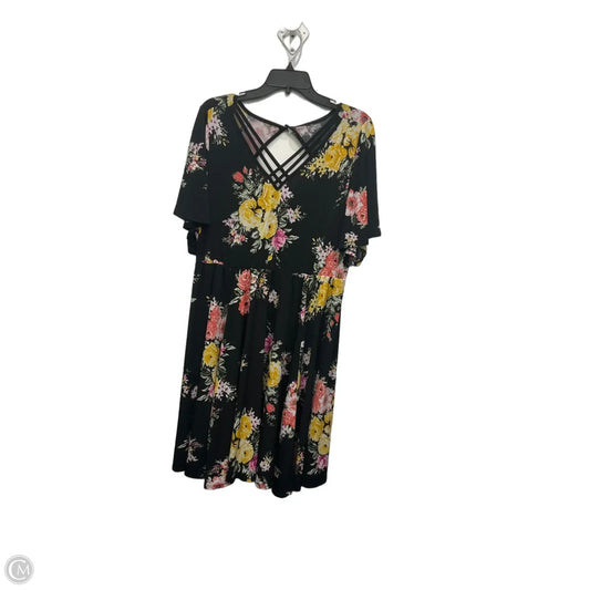 Dress Casual Short By Torrid In Floral Print, Size: 3x
