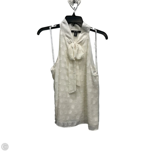 Top Sleeveless By Bcbg In Ivory, Size: M