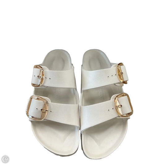 Sandals Flats By Birkenstock In White, Size: 7