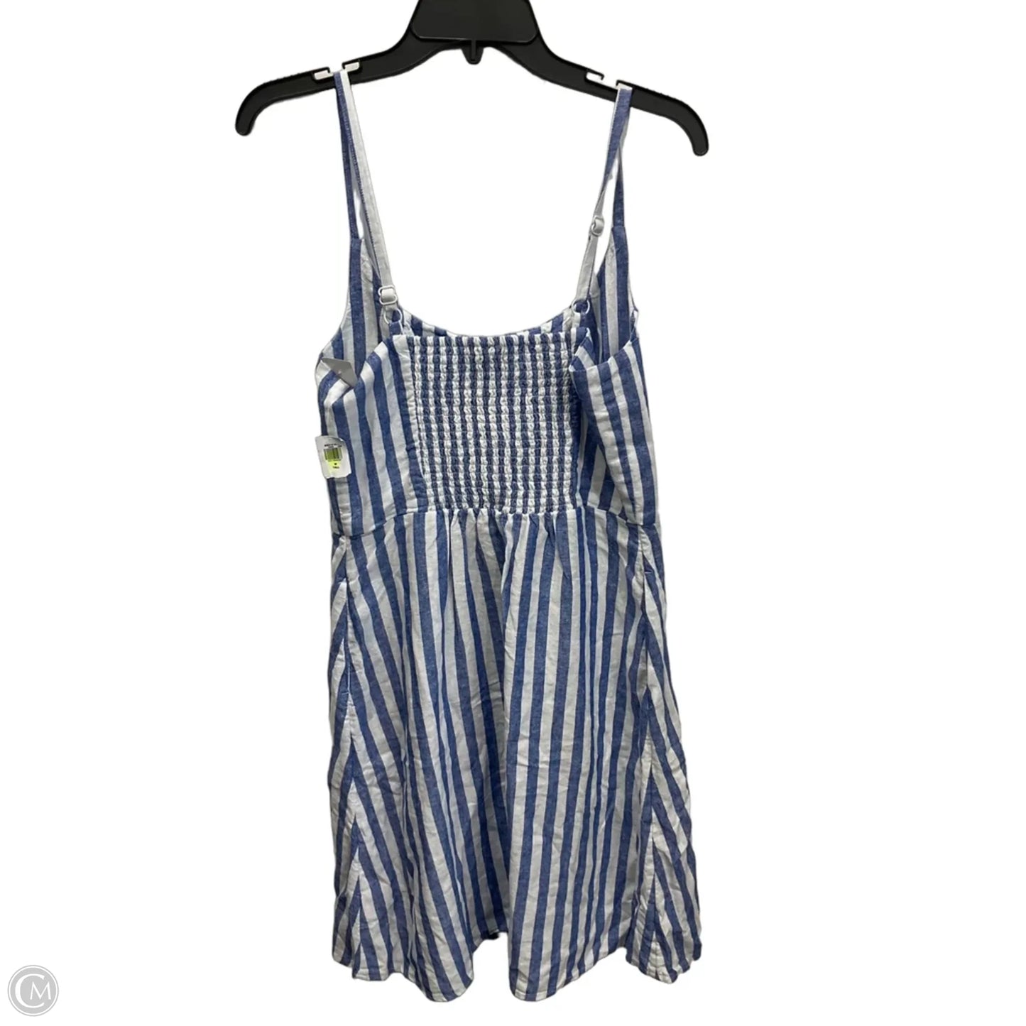Dress Casual Short By Old Navy In Blue & White, Size: M