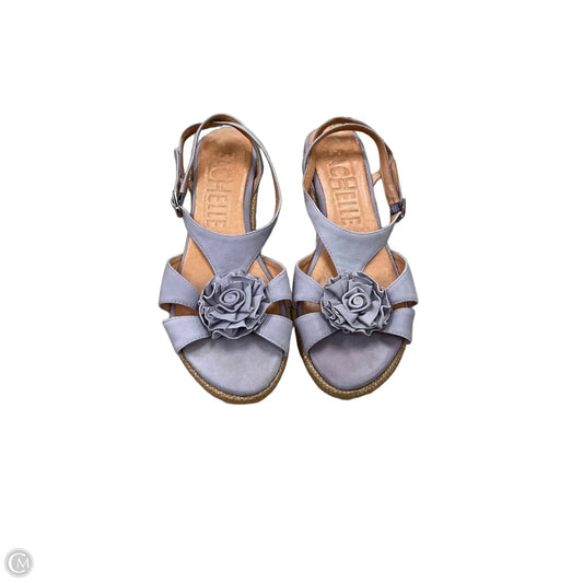 Sandals Flats By Cmc In Grey, Size: 7.5