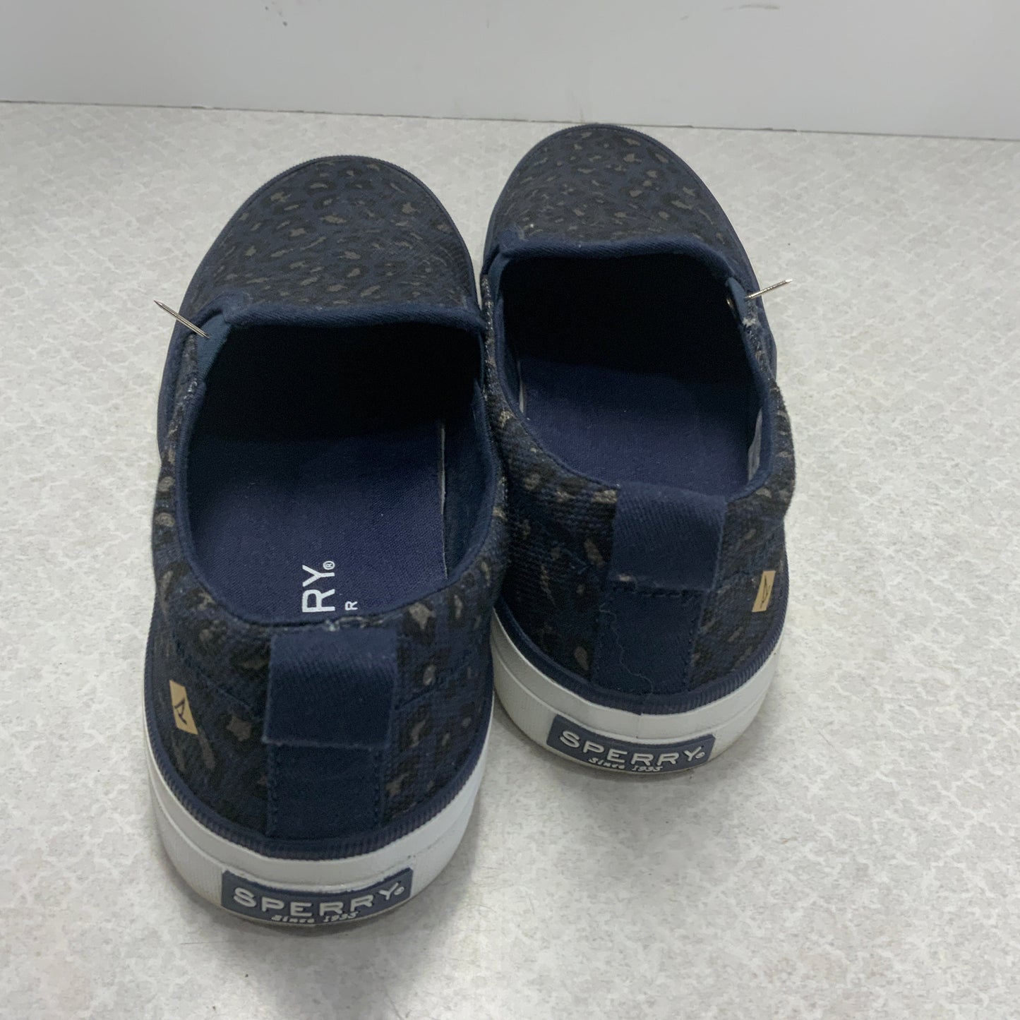 Shoes Sneakers By Sperry In Blue, Size: 5